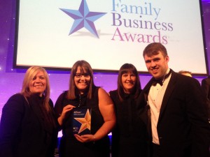 oakland-family_bus_award2