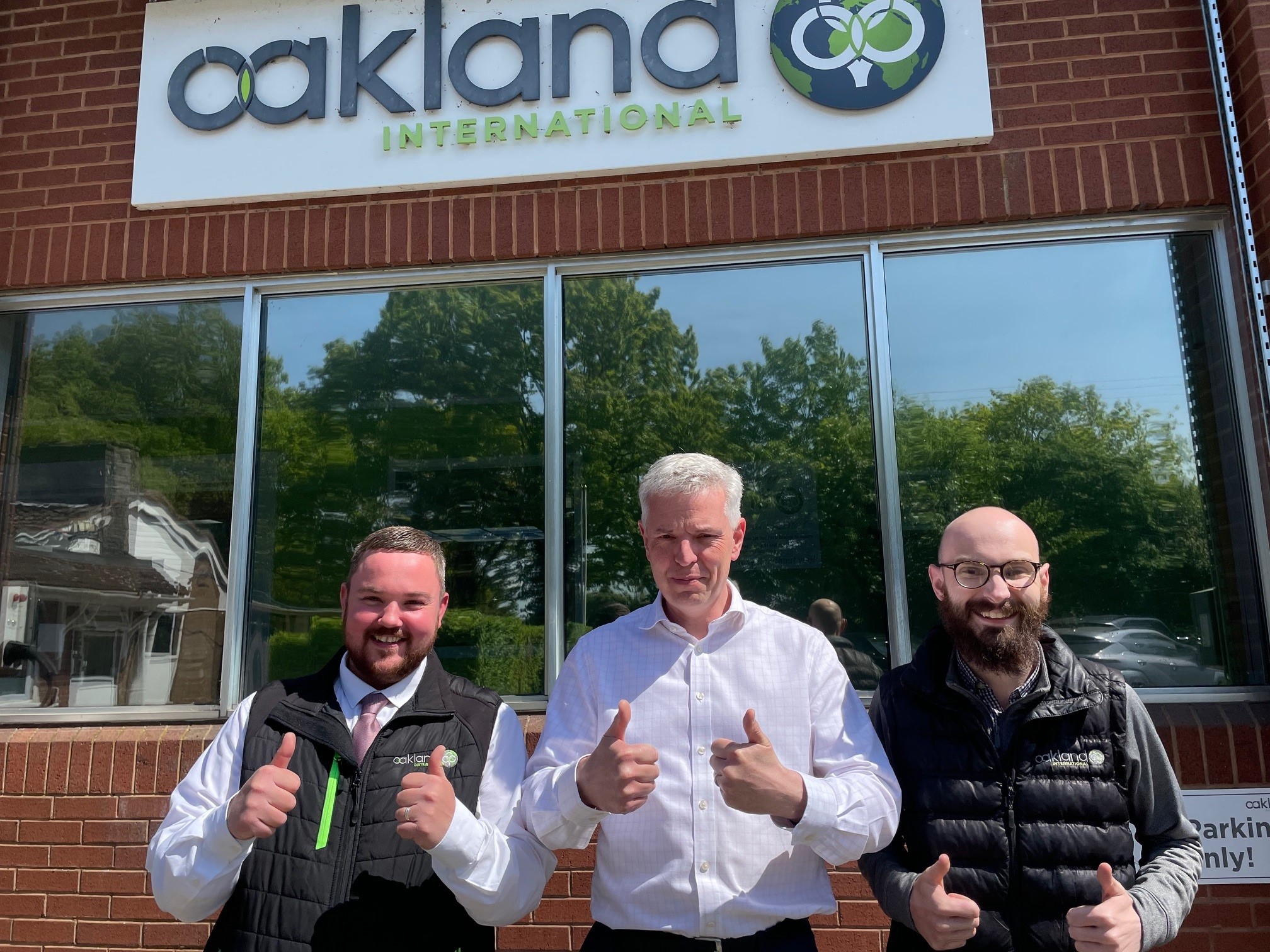 CELEBRATING CIMA FINANCIAL QUALIFICATION SUCCESS FOR OAKLAND INTERNATIONAL TEAM MEMBERS