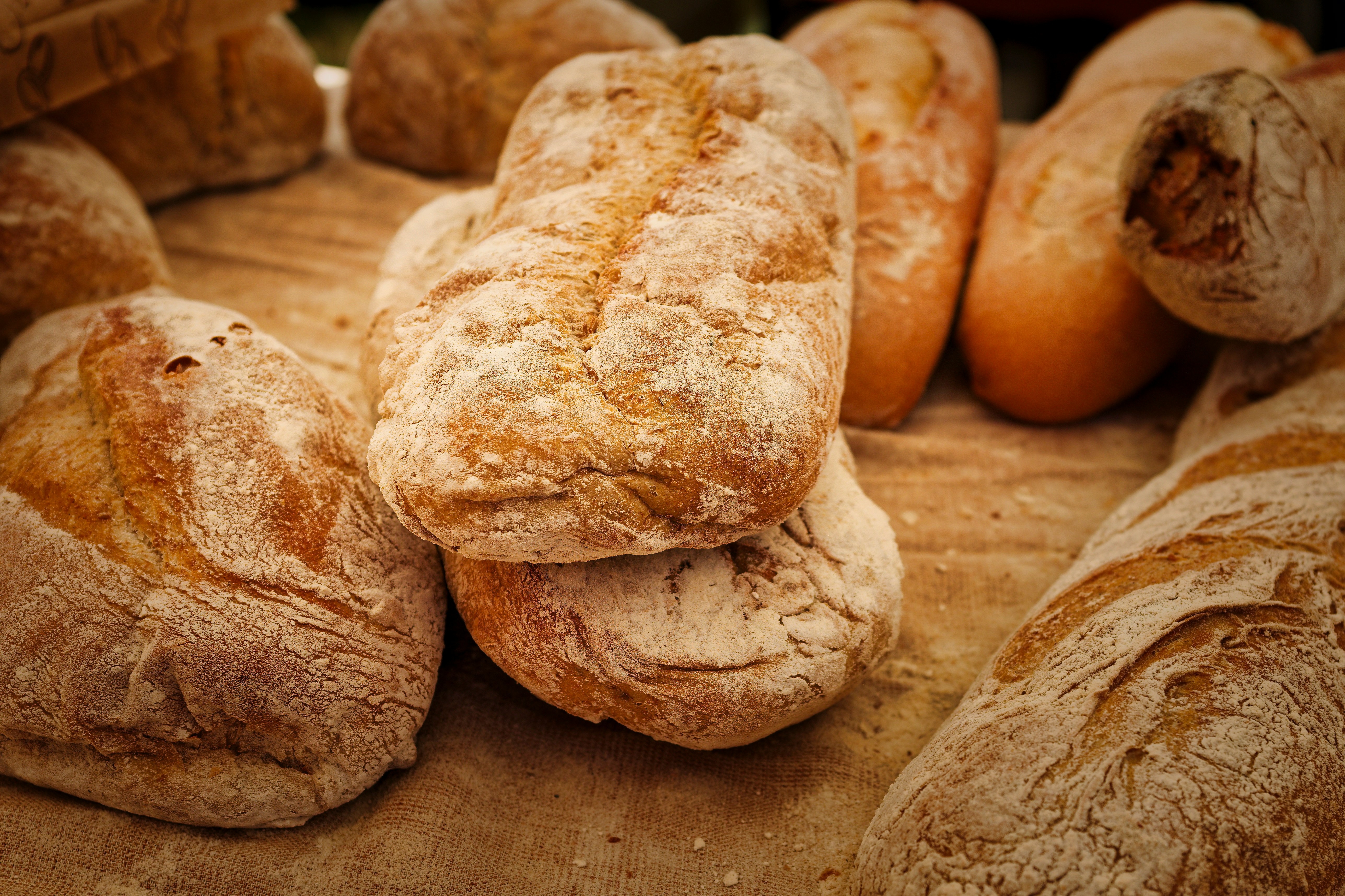 NEW GUIDANCE ON BREAD AND FLOUR LABELLING AND COMPOSITION